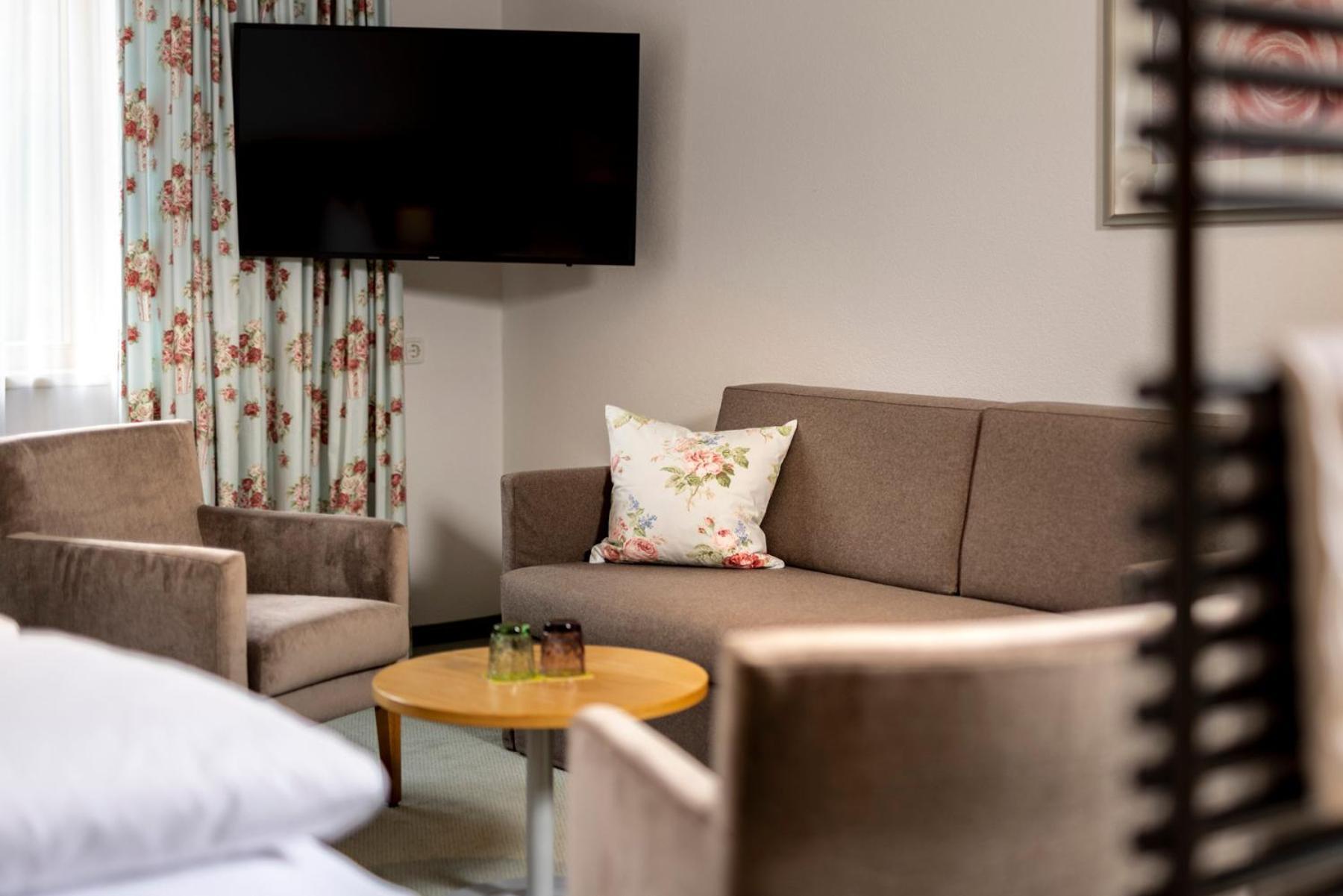 Hotel Walserberg Warth  Rum bild